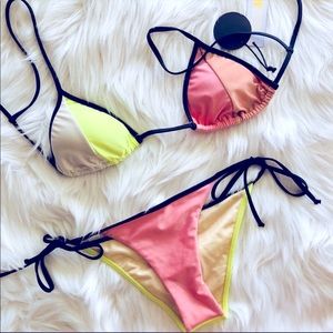 🔥SALE🔥NEW AMUSE SOCIETY COLOR BLOCK BIKINI SMALL